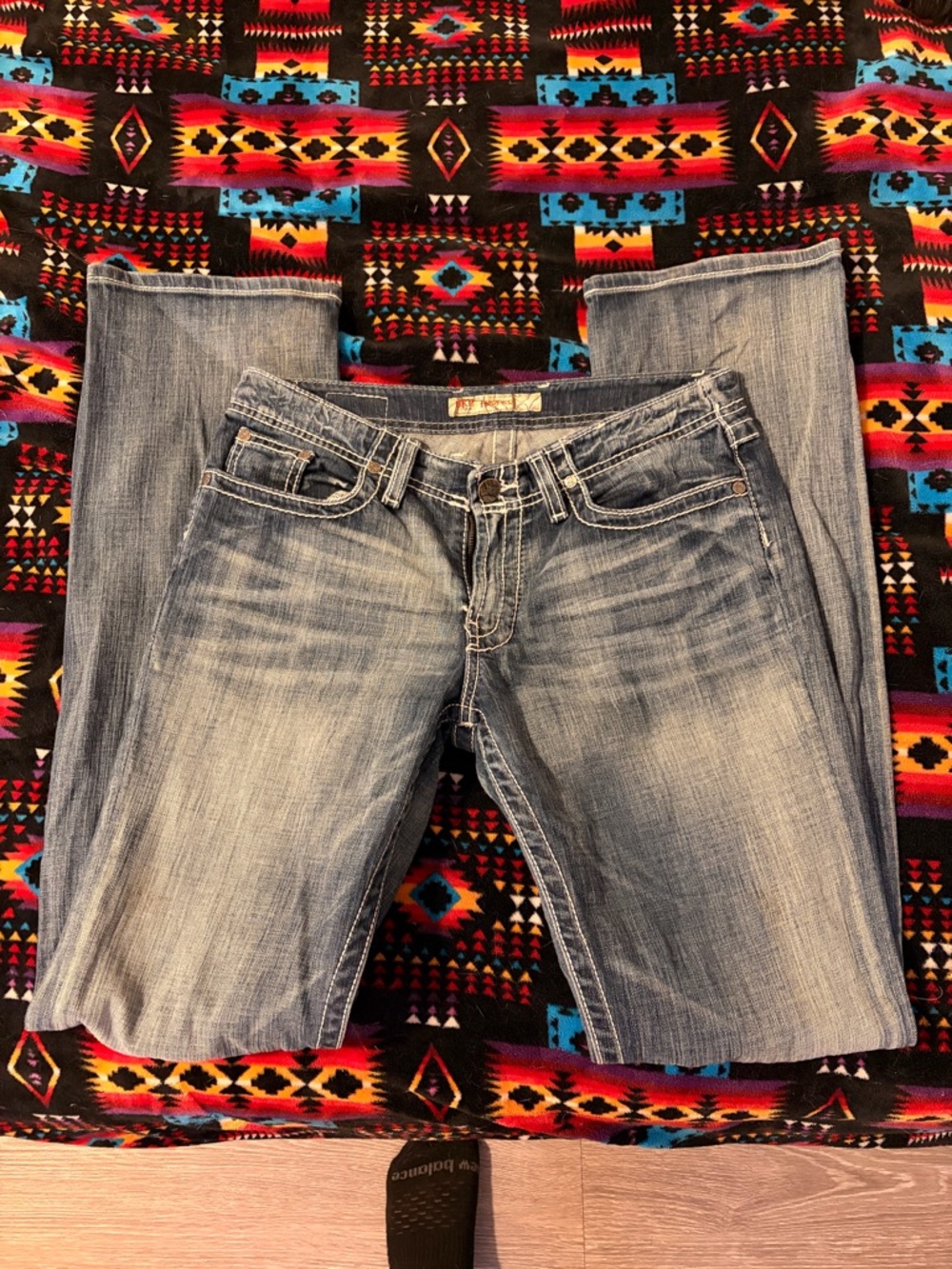 BKE Jeans Size 28X35 1/2 like brand New Too Small For Me
